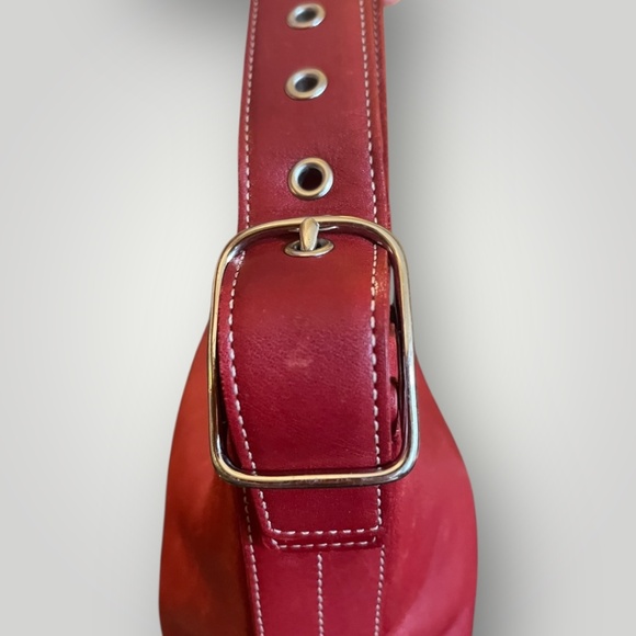 Vintage Coach Legacy Soho Red Soft Leather Bucket Y2K Bag 9186 Shoulder Hobo COA - Picture 4 of 16